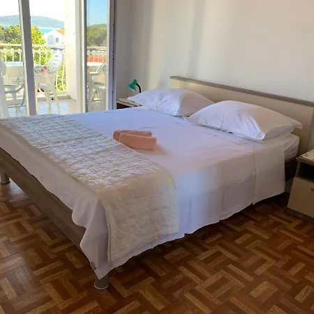Apartman Roca *