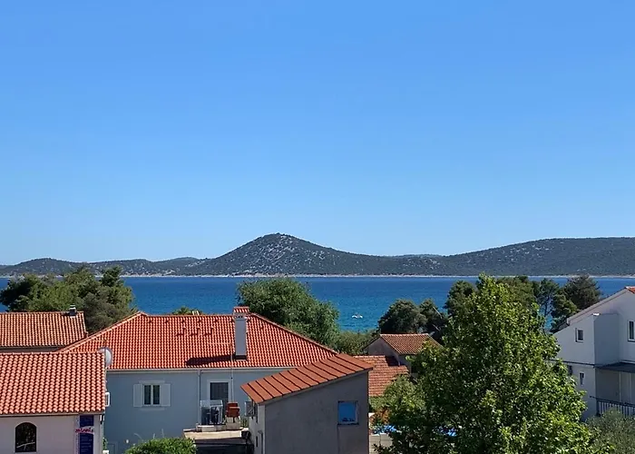 Roca Apartamento Vodice